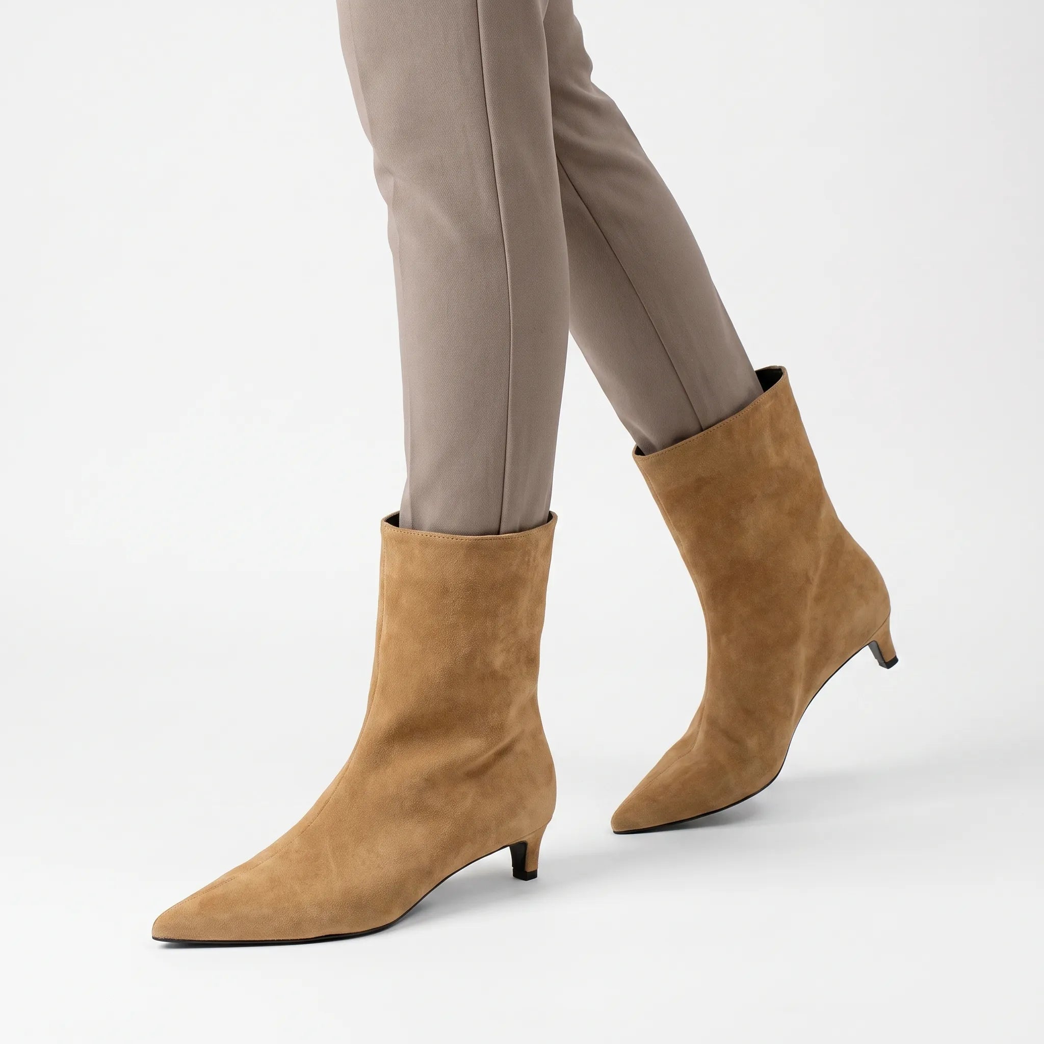 Vintura  - Pointed Toe Kitten Heel Ankle Boots Everyday Wear